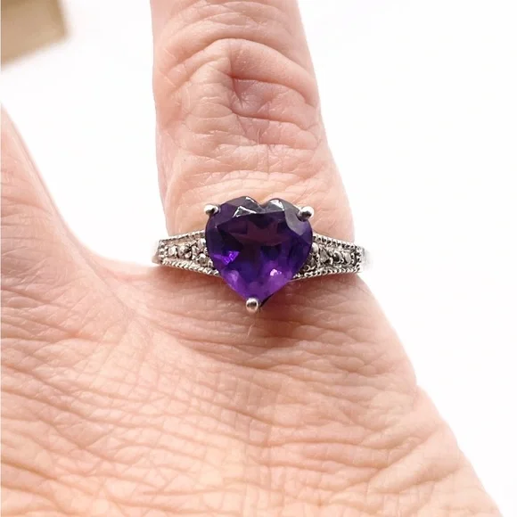Size 7 Dark Purple amethyst heart 925 sterling silver ring - Picture 6 of 8